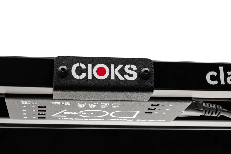 CIOKS GRIP bracket ver. 2.0 Mount DC7 or SOL to a Pedaltrain board 