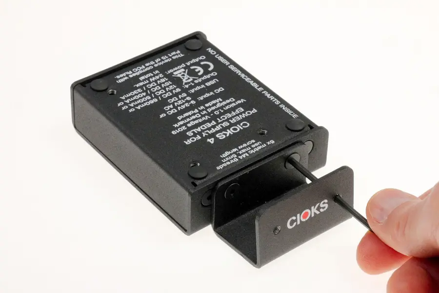 CIOKS Mini GRIP bracket Mount 4 or CRUX to a Pedaltrain board 