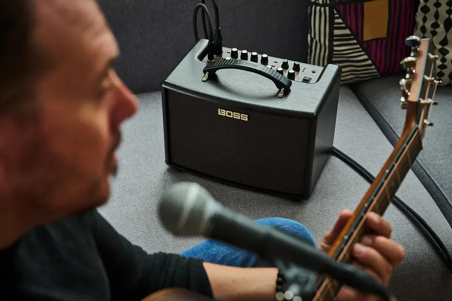 Boss AC-22LX akustisk forsterker 