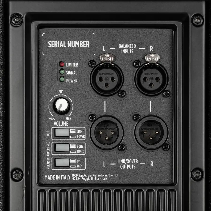 Rcf SUB 708-AS MK3 18" Aktiv, 700Wrms, 1400W peak 
