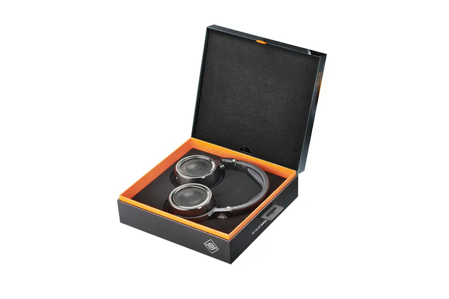 Neumann NDH 30 Black Edition 