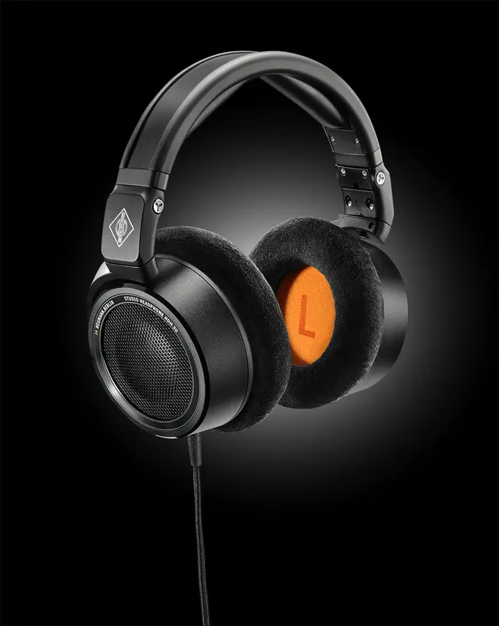 Neumann NDH 30 Black Edition 