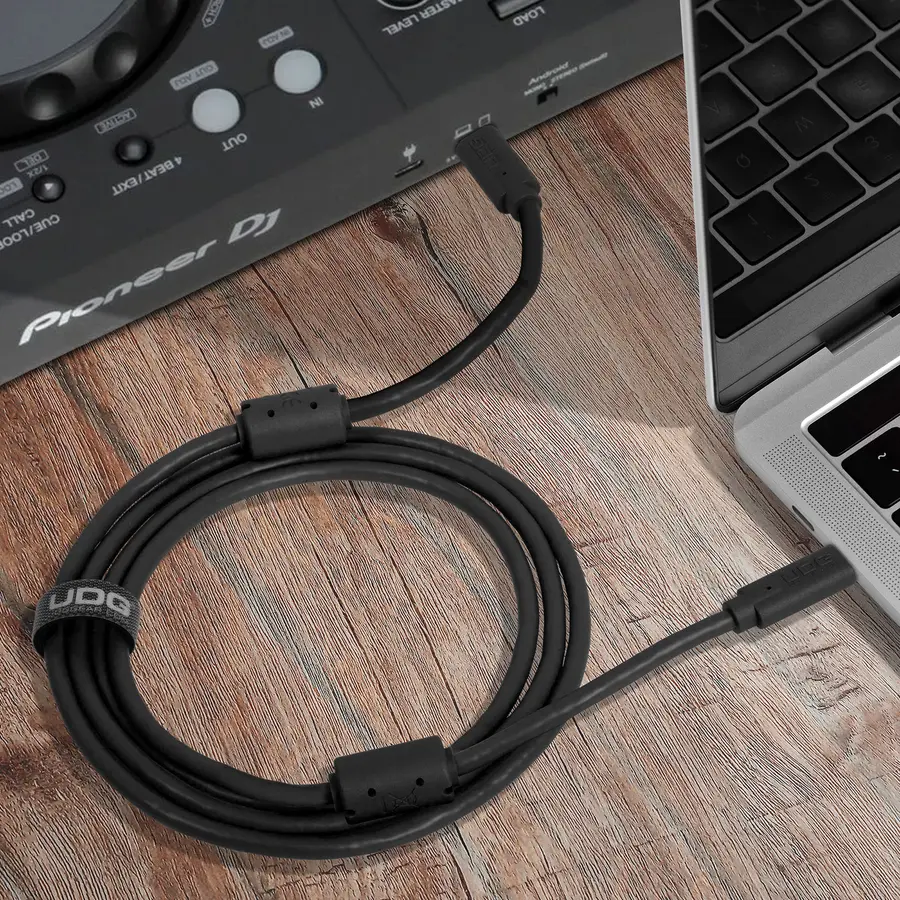 UDG Gear Ultimate USB 3.2 C-C Black 1,5 m 