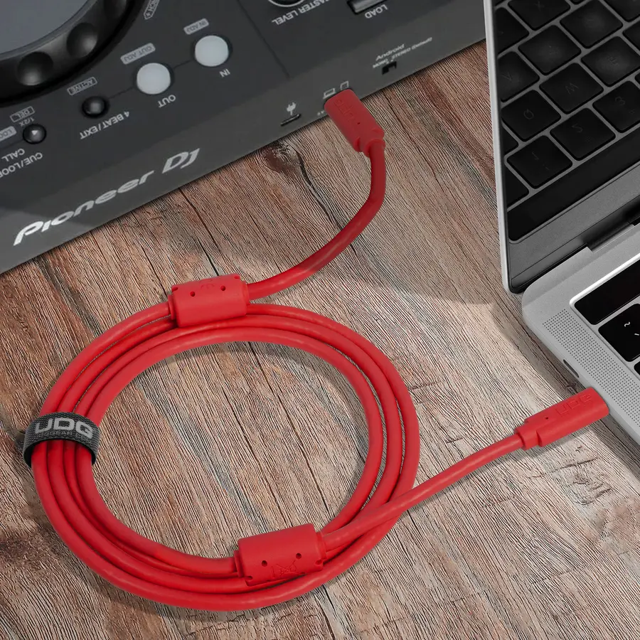 UDG Gear Ultimate USB 3.2 C-C Red 1,5 m 