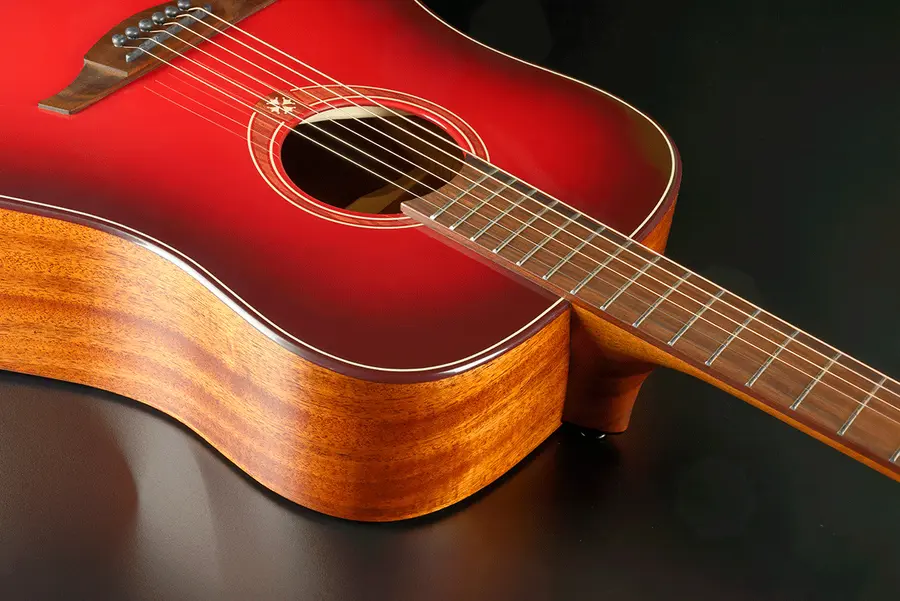 LAG T-RED Tramontane Dreadnought Red Burst 