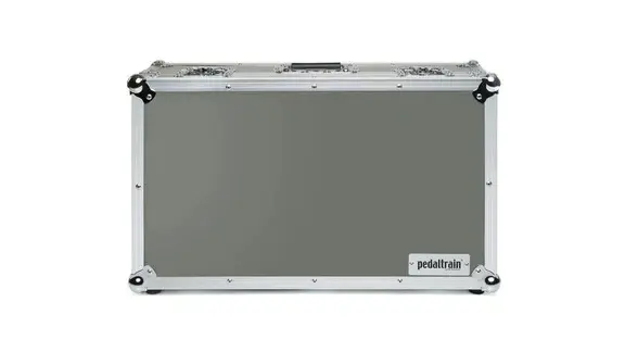Pedaltrain CLASSIC 2 Pedalboard with Tour Case 