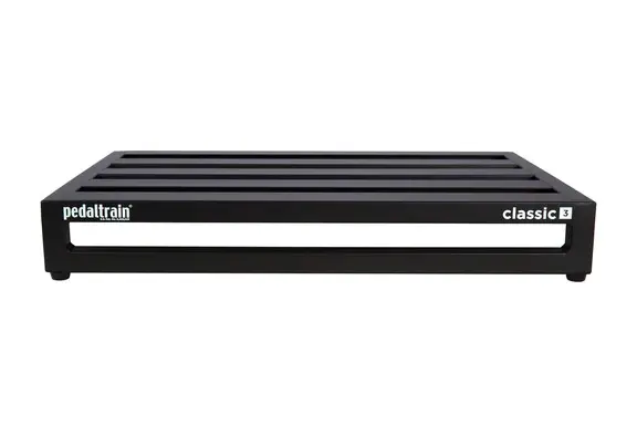 Pedaltrain Classic 3 with wheeled tour case 
