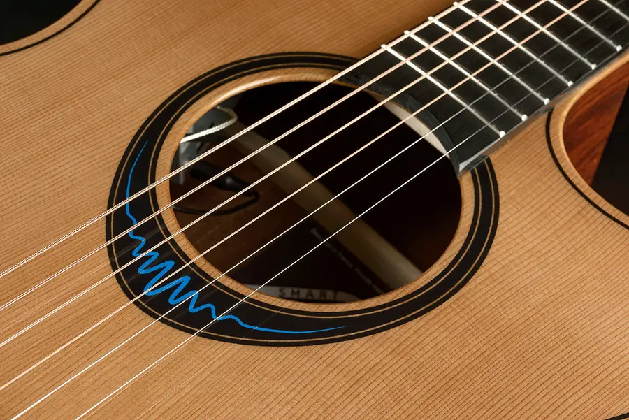 LAG TBW2ACE BlueWave 2 Auditorium Cutaway Acoustic-Electric 