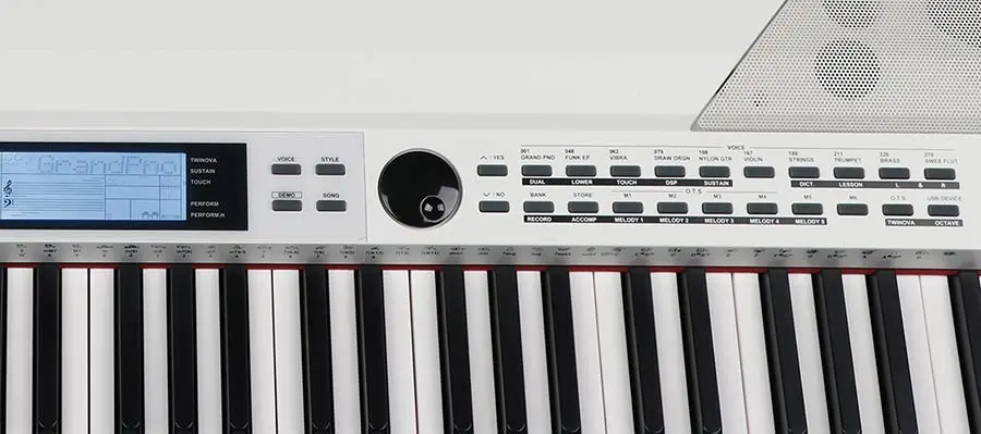 Medeli SP4200 Digital Piano White Satin 