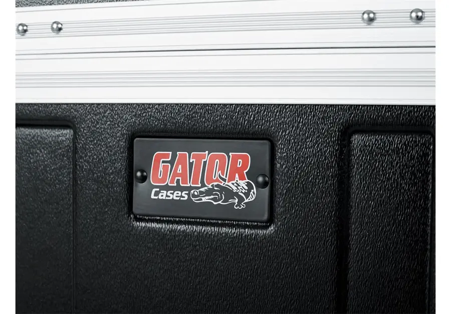 Gator GM-4WR Case til 4 trådløse systemer 