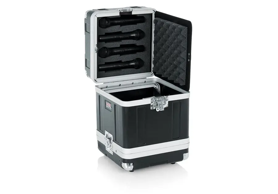 Gator GM-4WR Case til 4 trådløse systemer 