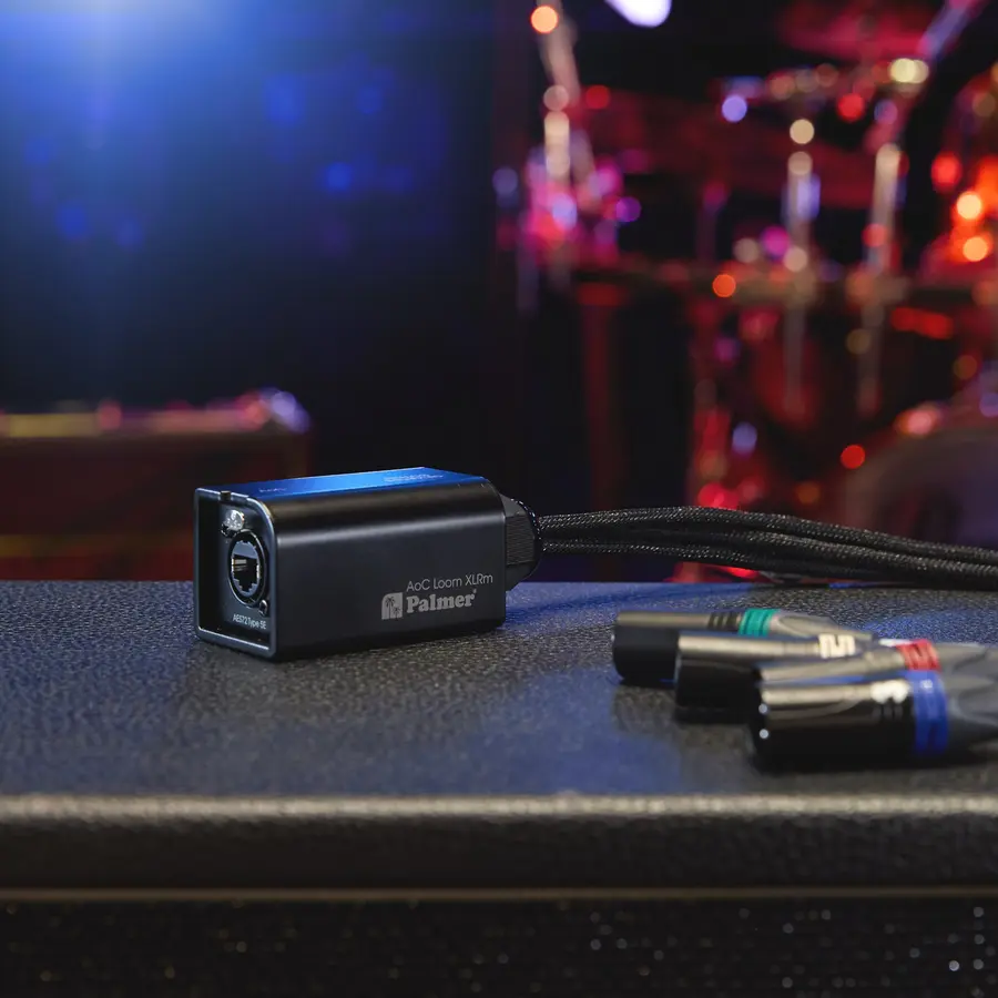 Palmer AoC Loom XLRm AOC from etherCON to 4 x XLR male 