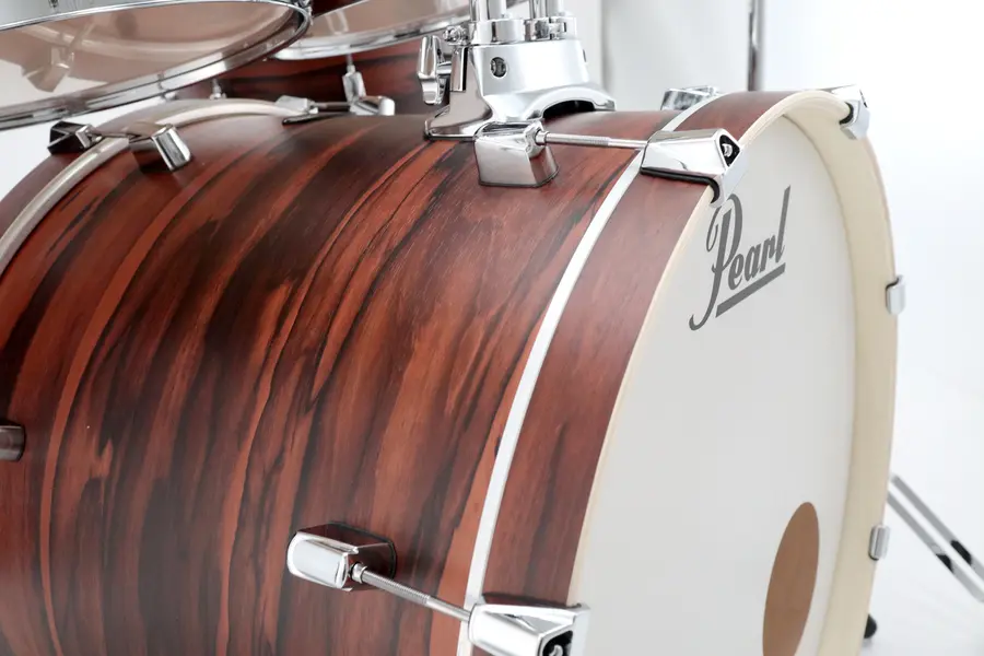 Pearl Decade Maple 22" 5pc Drum Set w/HW Matte Dark Walnut 