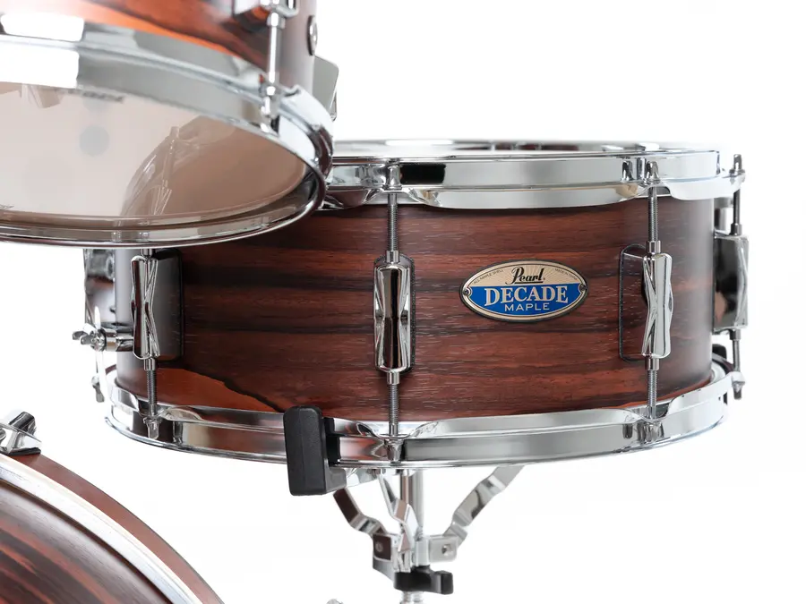 Pearl Decade Maple 22" 5pc Drum Set w/HW Matte Dark Walnut 