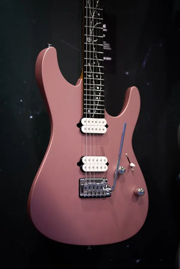 Ibanez TOD10-MM elgitar med gigbag Tim Henson signatur 