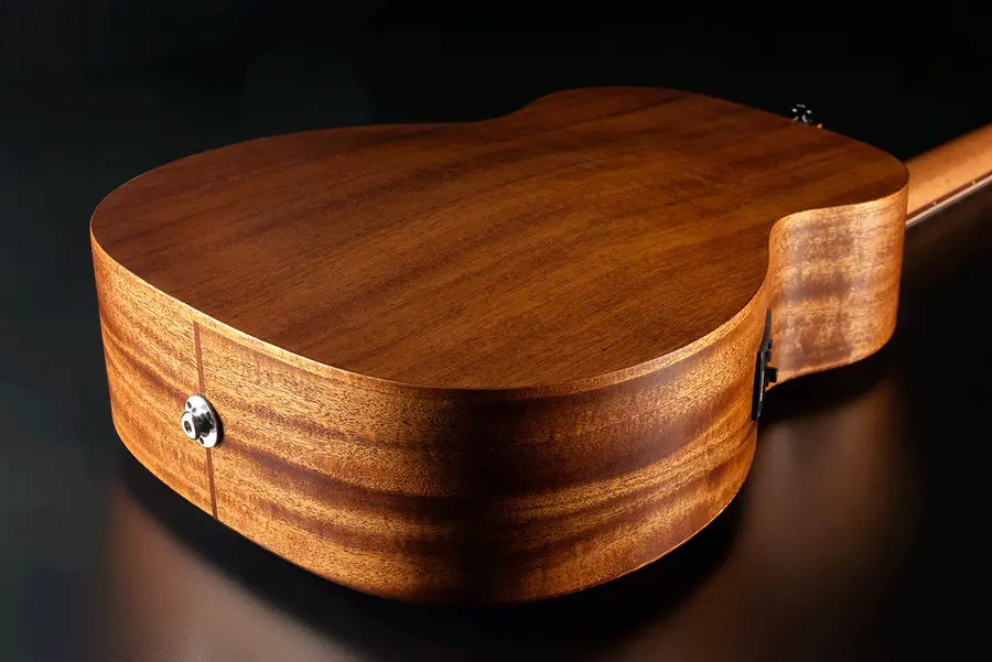 Lag Guitars ESCAPADE-GTE 