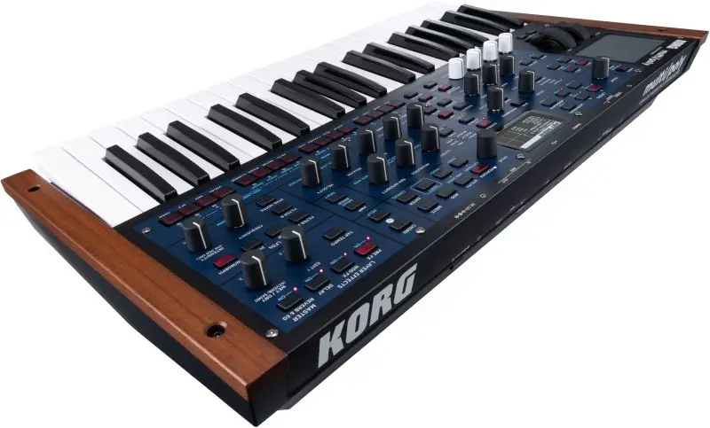 Korg multi/poly Analog Modeling Synthesizer 