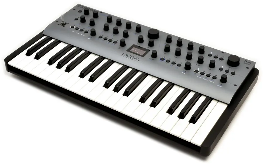 Modal Electronics Carbon8 