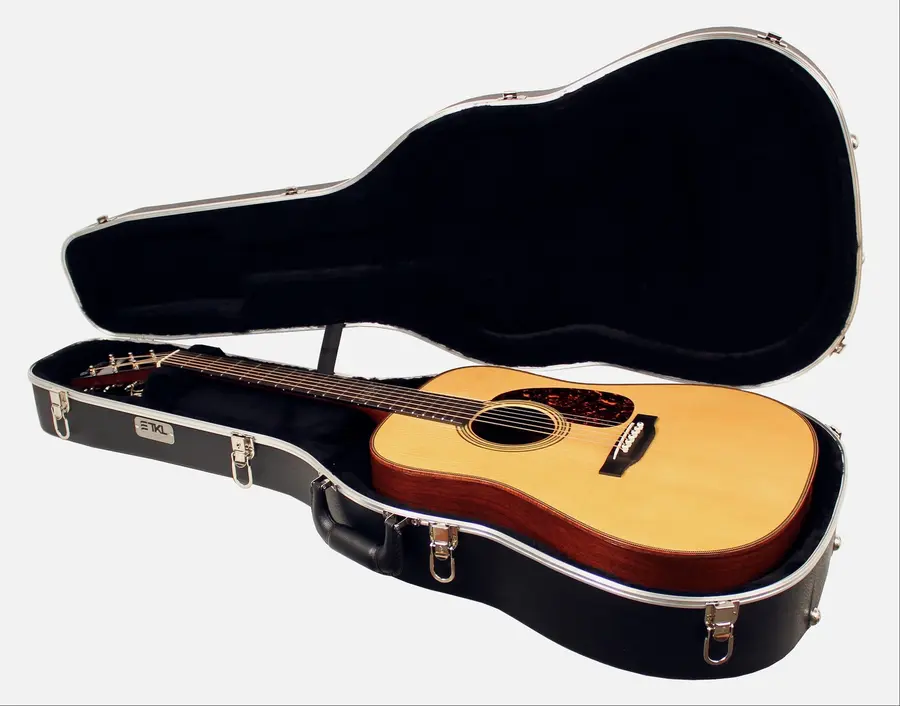 TKL Concept 2.9 Dreadnought 6 String USA Molded Guitar Case 