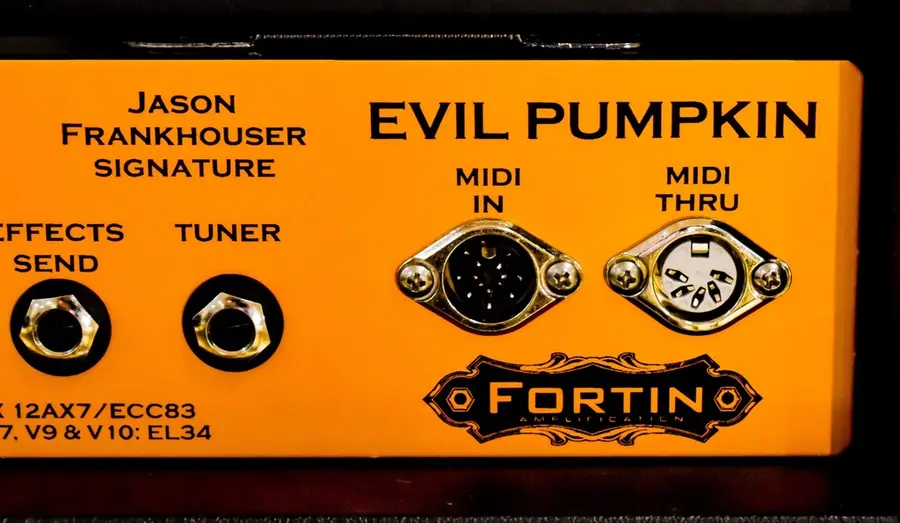 Fortin Evil Pumpkin Gitartopp 3-kanals 100w Killertone signature 