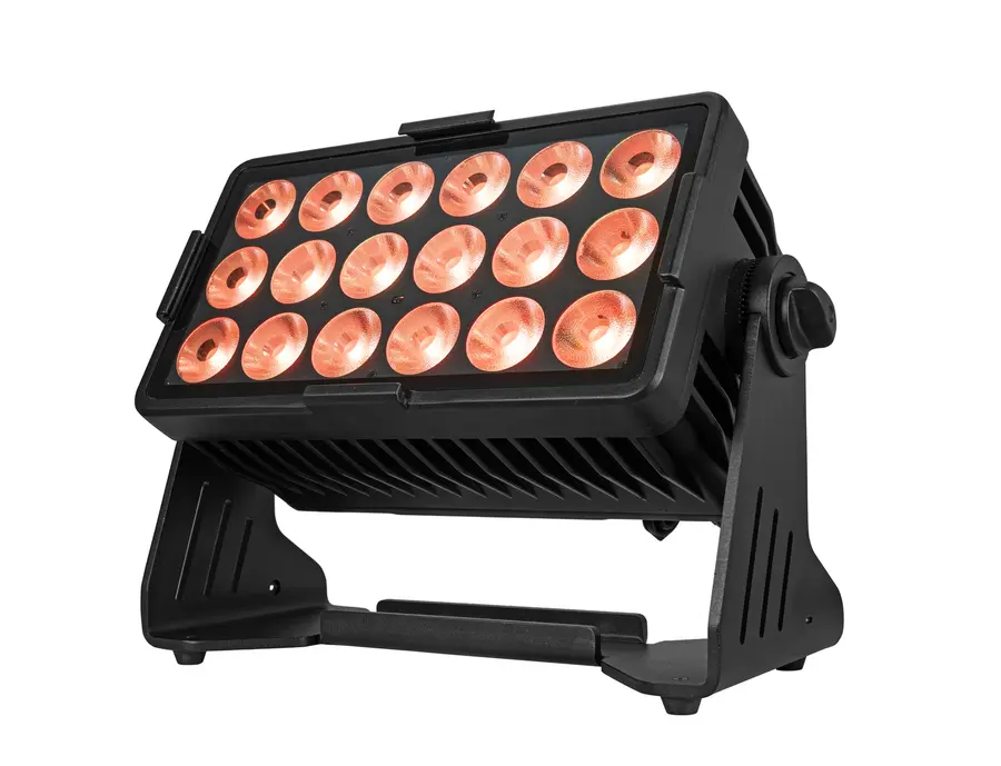 Eurolite AKKU Multiflood IP 18x10W RGBW Wash CRMX 