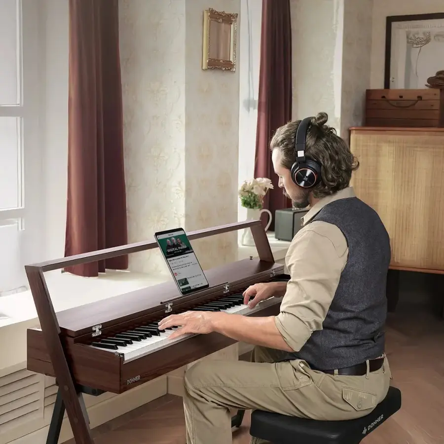 Donner Oura R300 El-piano Walnut 