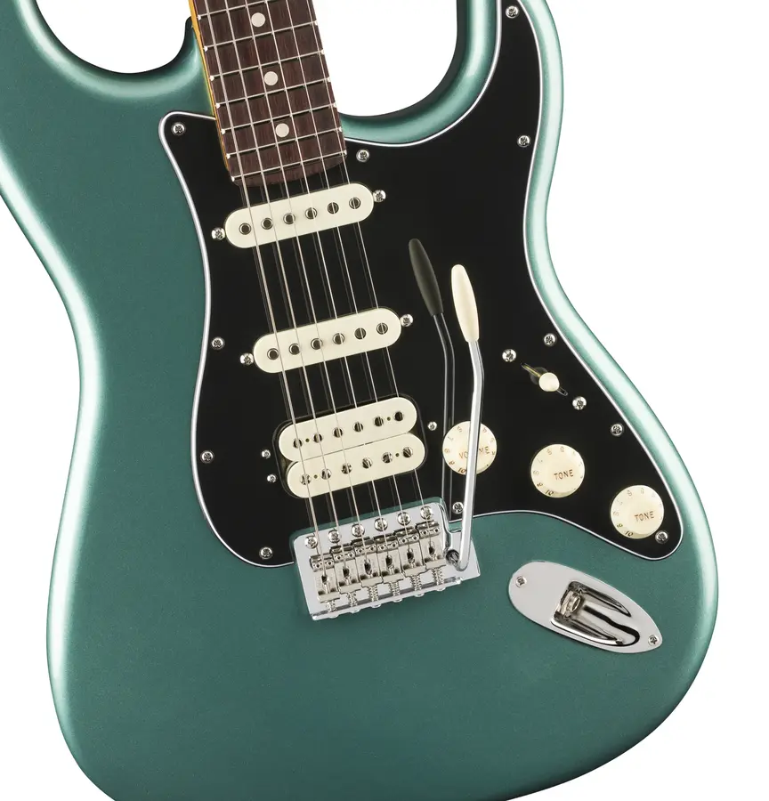 Fender Am Pro Classic Stratocaster HSS RW Fingerboard, FSG Metallic 