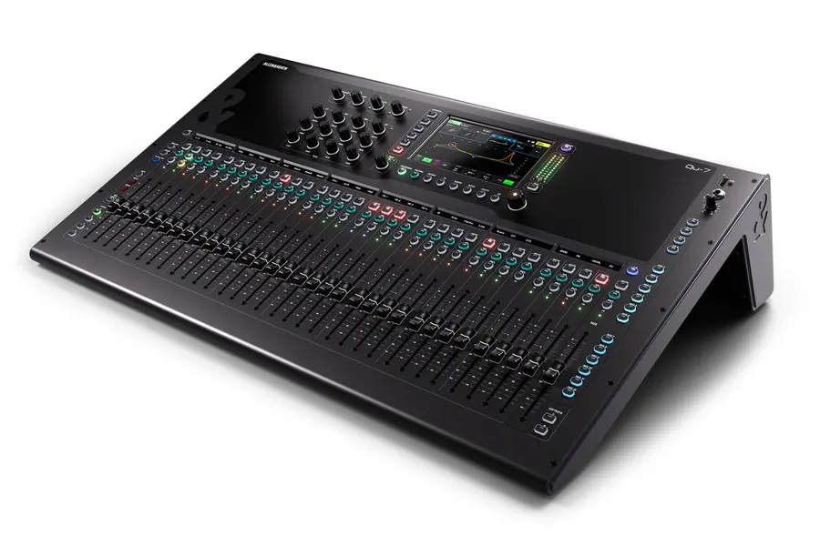A&H Qu-7 Digitalmikser 32 Mic/Linje 20+2 Ut 