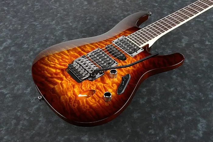 Ibanez S670QM-DEB El-gitar, S-Series 