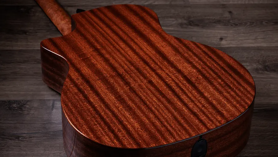 Taylor 314ce Studio Shaded Edgeburst 