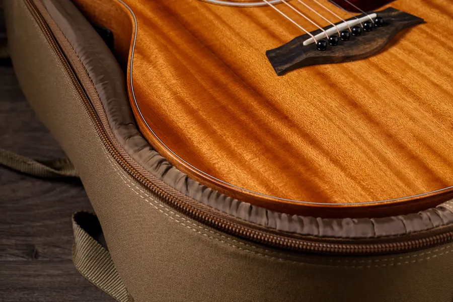 Taylor GS Mini-e Mahogany 