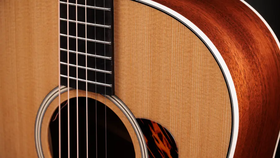 Taylor Gold Label 517e 