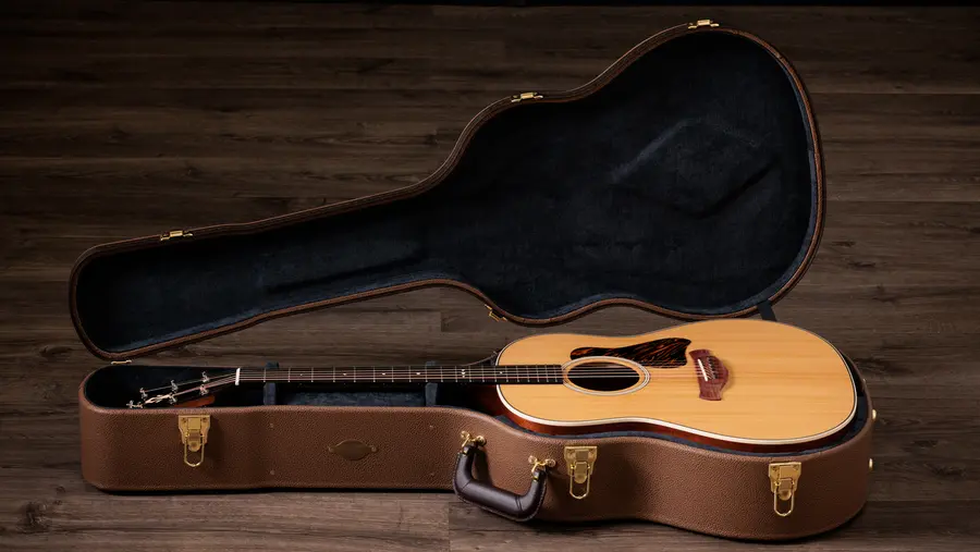 Taylor Gold Label 517e 