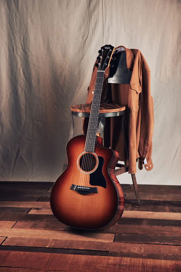 Taylor 214ce-K Plus Sunburst 