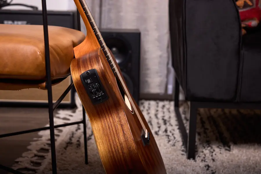Taylor GS Mini-e Koa 
