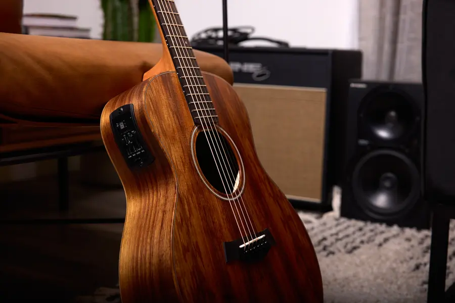 Taylor GS Mini-e Koa 