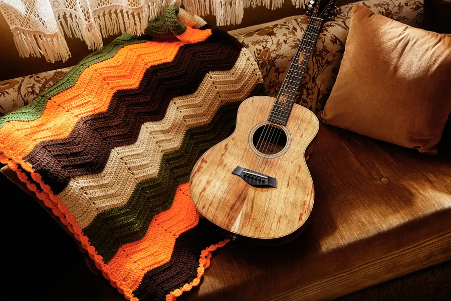Taylor GS Mini-e Koa 