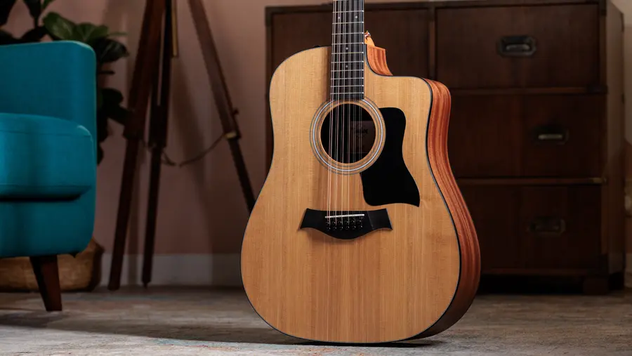 Taylor 150ce 