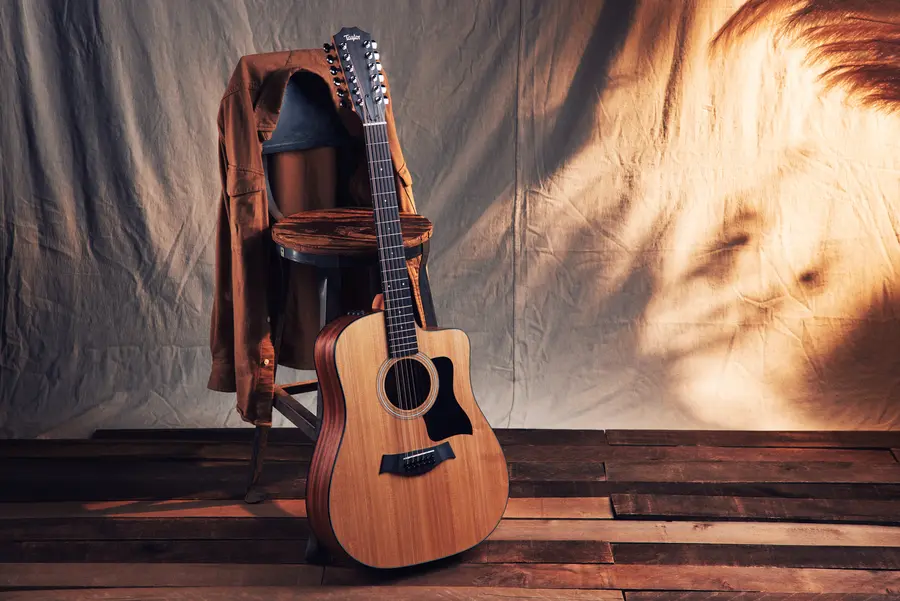 Taylor 150ce 