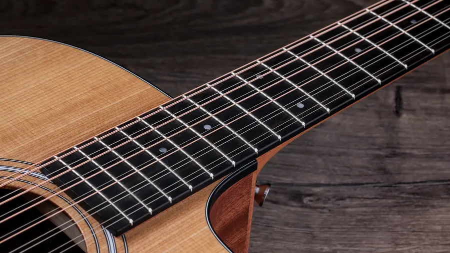 Taylor 150ce 