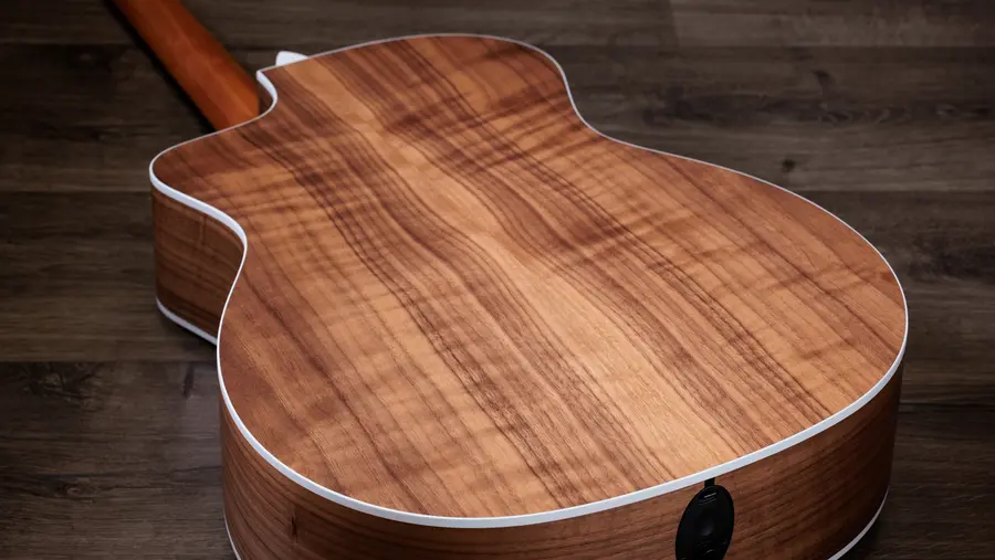 Taylor 214ce 