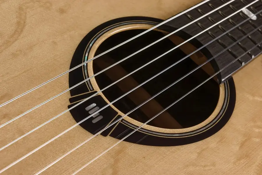 Lag Guitars HV50-N-ACE Nylon HyVibe 50 Auditorium Bevel Cutaway Gloss 