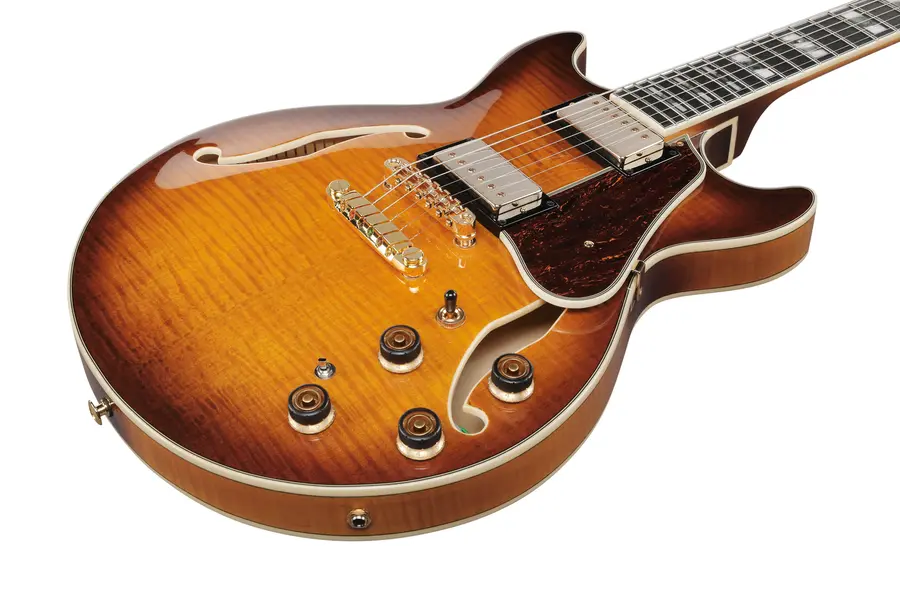 Ibanez AM153FM-ATT El-gitar med etui, Artstar 