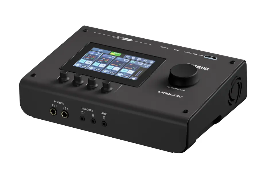 Yamaha URX44V Black 