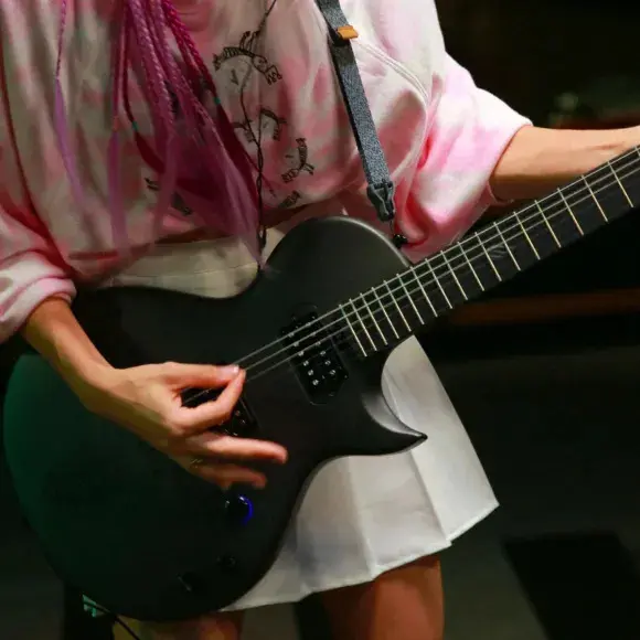 Enya Nova Go Sonic el-gitar black 