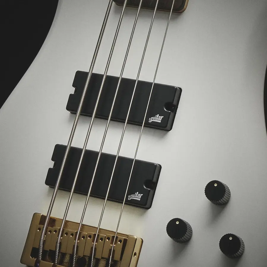 Spector Icon NS5 White Gloss 