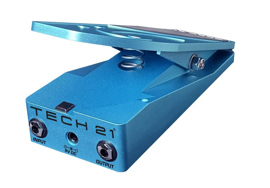 Tech21 Killer Blue Wail Bass Wah Pedal 