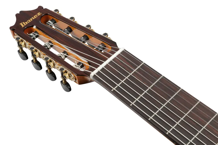 Ibanez GA3008CE-NT Klassisk gitar med mik., 8-strenger 