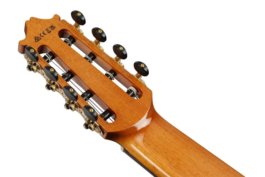 Ibanez GA3008CE-NT Klassisk gitar med mik., 8-strenger 