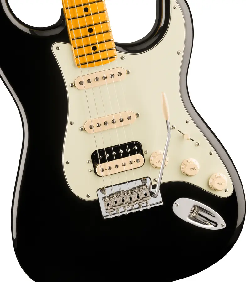 Fender Am Pro Stratocaster HSSMaple FingerboardBlack 